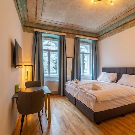 Josef'S Home I Renaissance Studio Wina Bagian luar foto